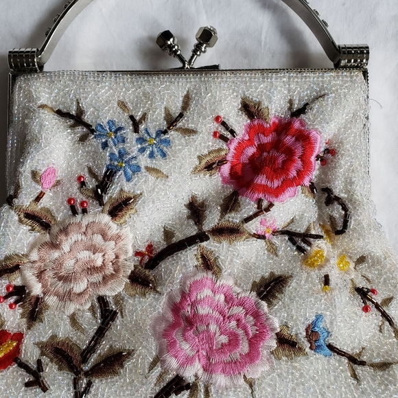 Embroidered &White Beaded Clutch, Buttler &Wilson - Picture 2 of 7